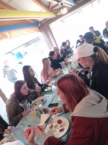 pondelok 30. mája 2022 15:04:39