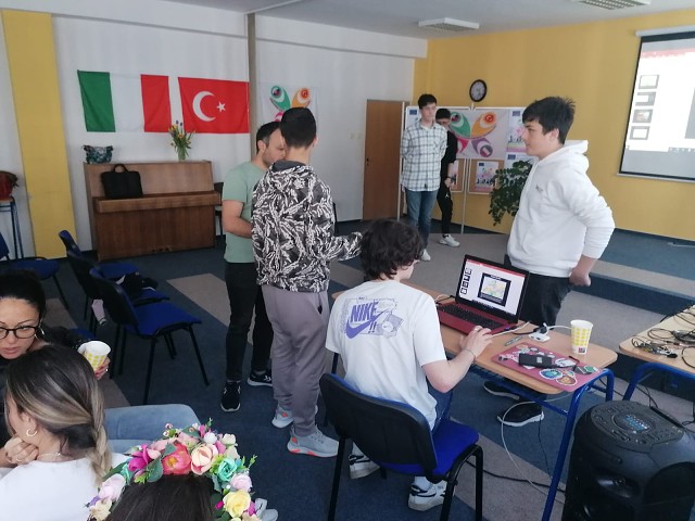 utorok 31. mája 2022 8:26:45