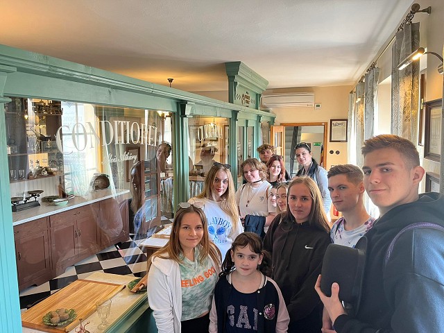 utorok 31. mája 2022 9:00:44